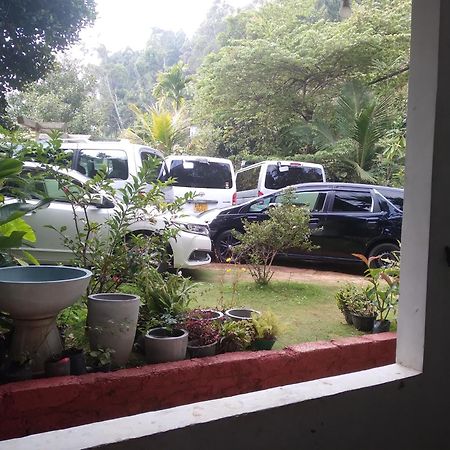 Chill Wood Homestay Ella Exterior foto