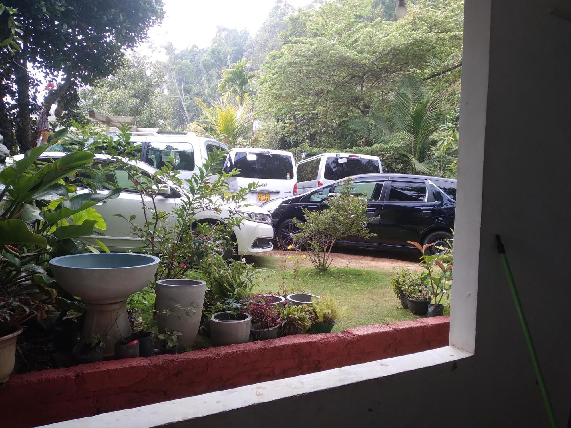 Chill Wood Homestay Ella Exterior foto